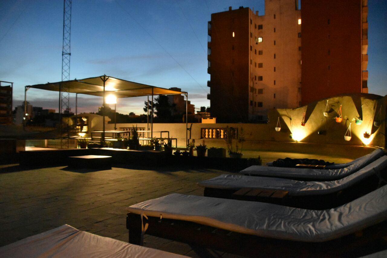 La Casa De Arriba Hostel Rosario Bagian luar foto